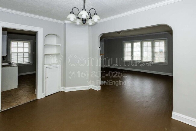 Building Photo - 3579 Riedham Rd