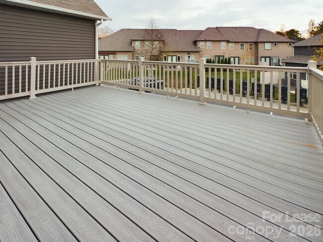 Building Photo - 6624 Berewick Commons Pkwy