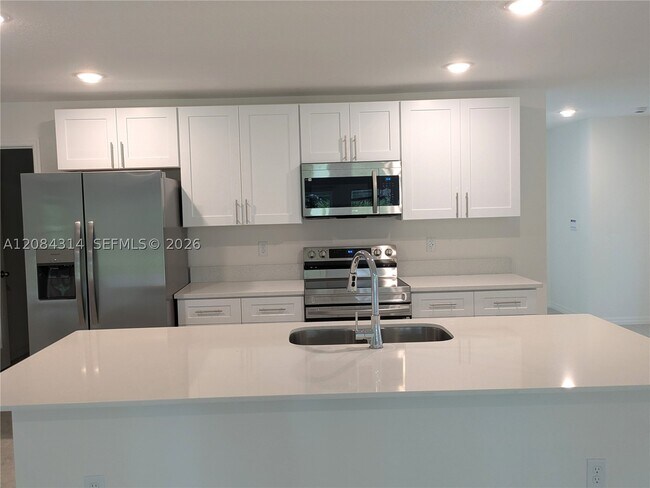 Building Photo - 1329 Biarritz St NW