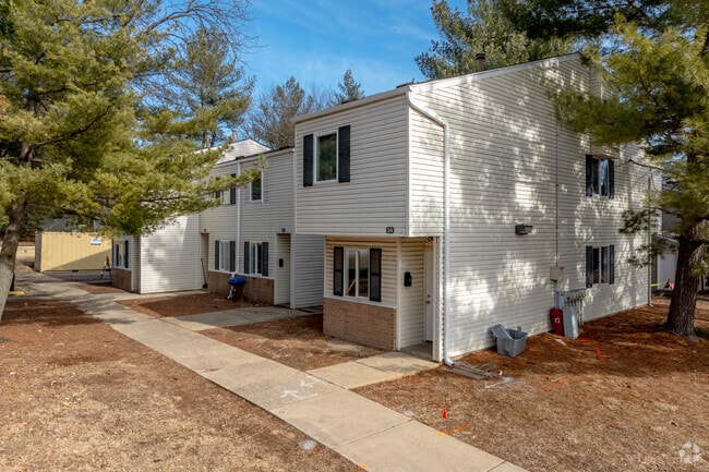 Primary - Lincoln Terrace Apartments