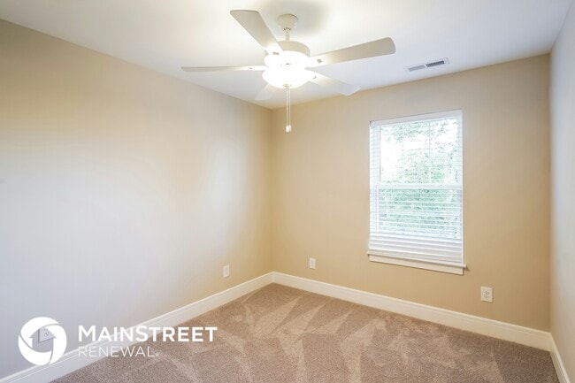 Building Photo - 158 Noble Pk Cir