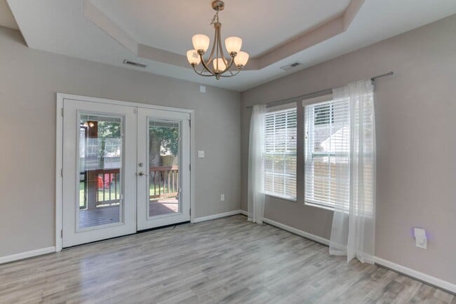 Building Photo - Beautiful Home For Rent in Ocean View!