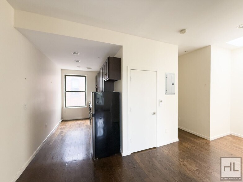 Building Photo - NOSTRAND AVENUE / 1-Bedroom 1-Bathroom in ...