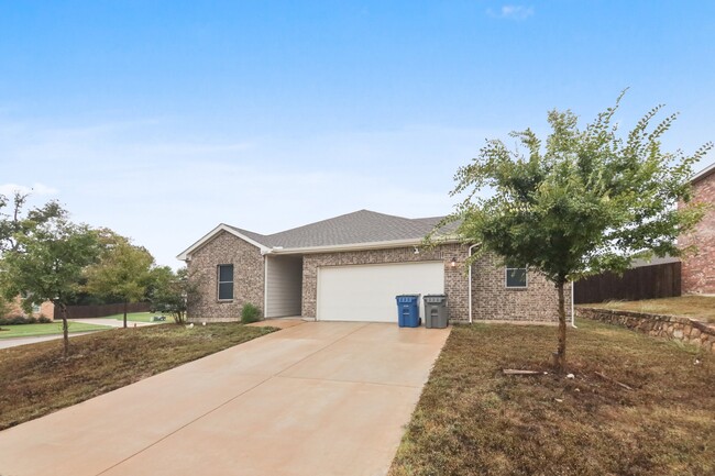 Building Photo - 2641 Salado Creek Ln