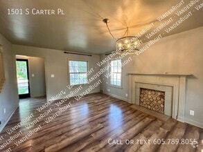 Building Photo - 1501 S Carter Pl