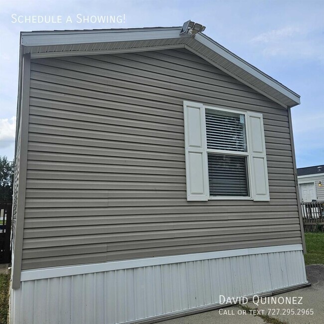 Building Photo - 5705 Heather View Ln