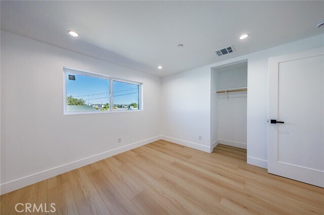 Building Photo - 1332 S Longwood Ave