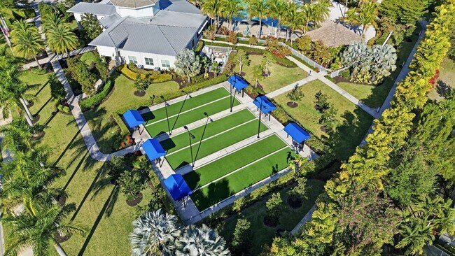 Building Photo - Resort living at The Seasons of Bonita