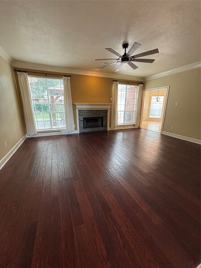 Building Photo - 13135 Rosewood Glen Dr