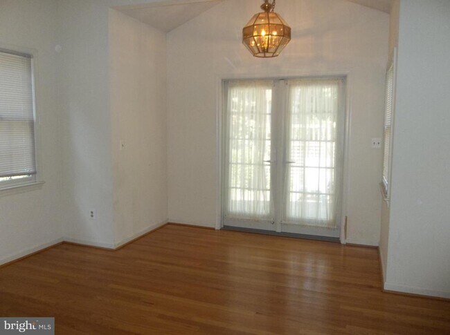 Building Photo - 3560 Alton Pl NW