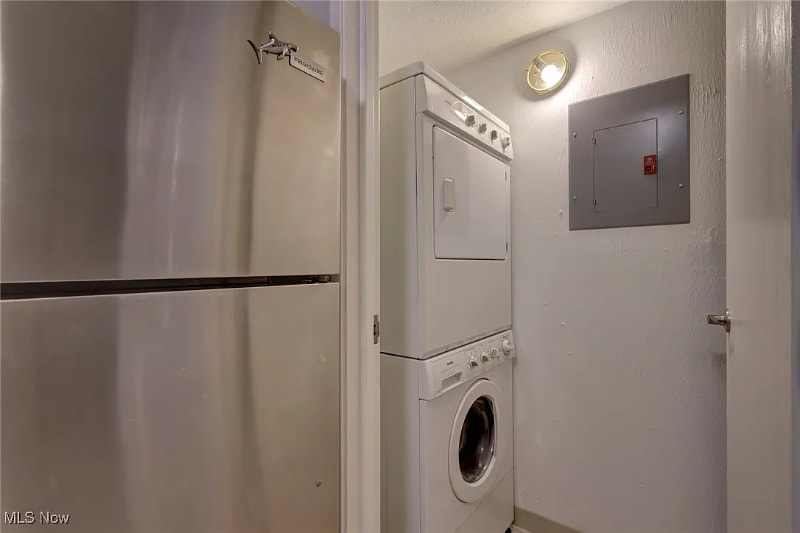 Building Photo - 1200 Tollis Pkwy