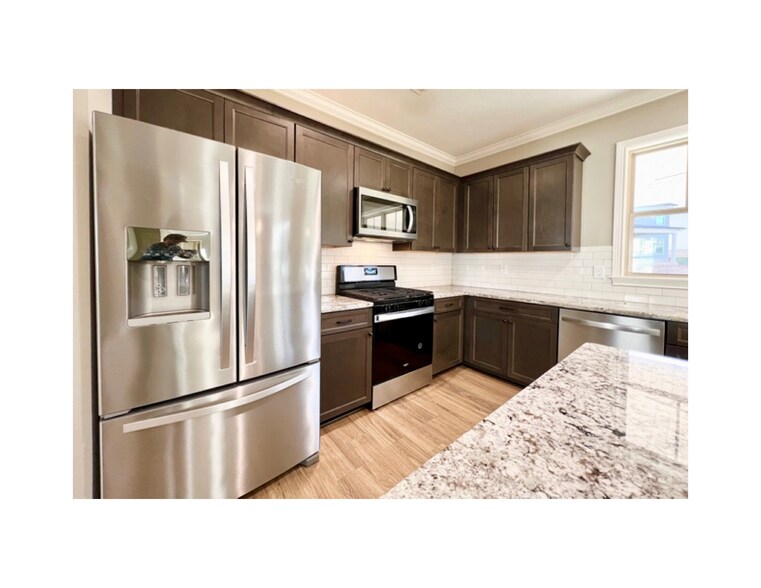 Building Photo - 9024 Kirkhaven Ln