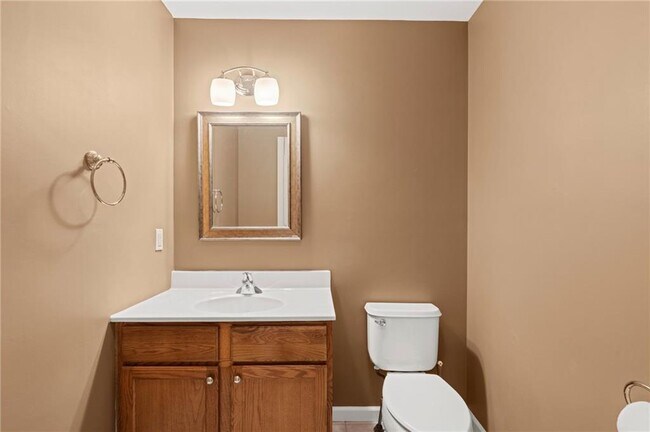 Building Photo - 35 Mapleville Main