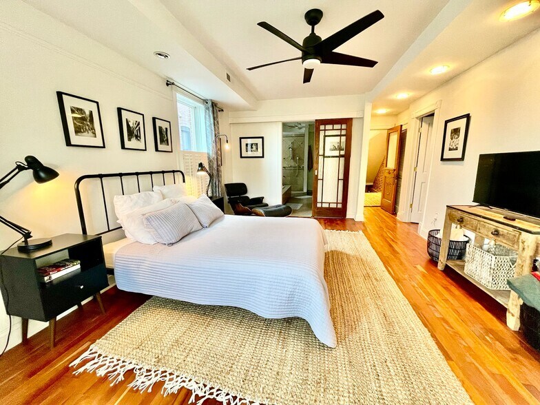 Building Photo - 84 V St NW