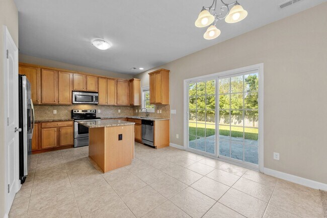 Building Photo - Welcome to Wynbrookee Lane!