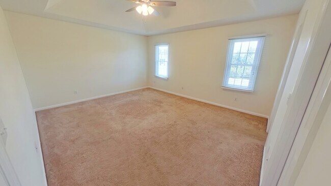 Building Photo - 6741 Foxberry Rd
