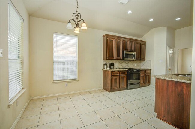 Building Photo - 21718 Grand Hollow Ln