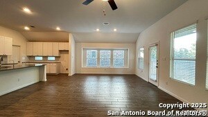 Building Photo - 15027 Nettleton Ml