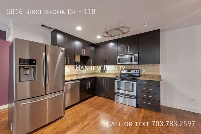 Building Photo - 5816 Birchbrook Dr