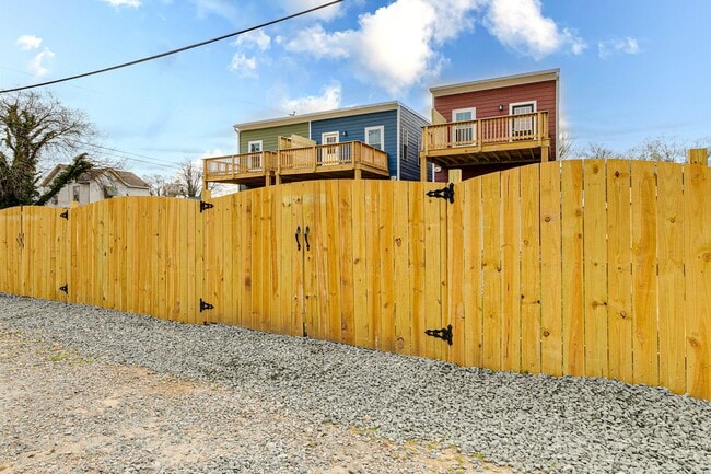 Building Photo - Experience Modern Elegance in RVA’s Souths...