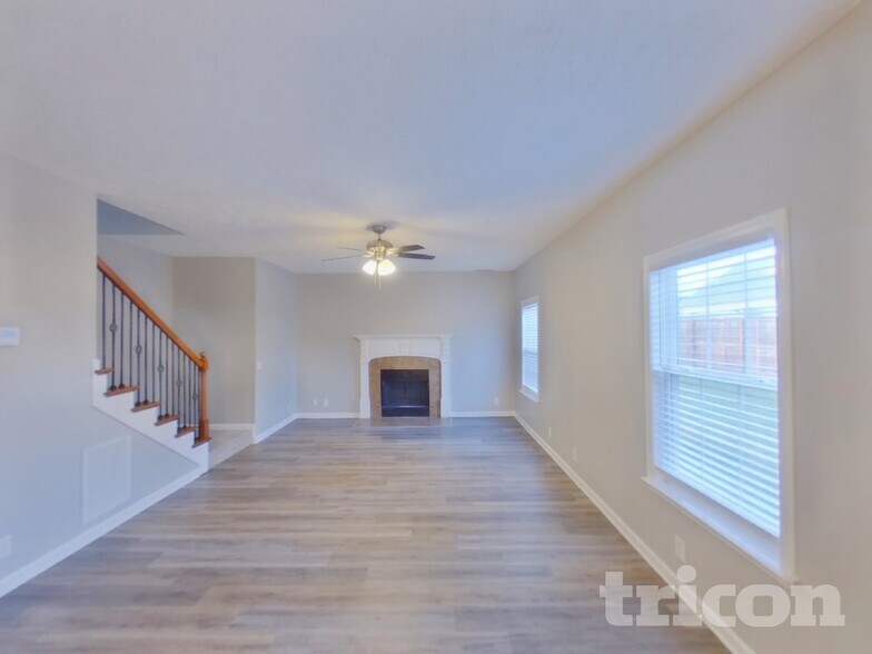 Building Photo - 1456 Colyn Avenue