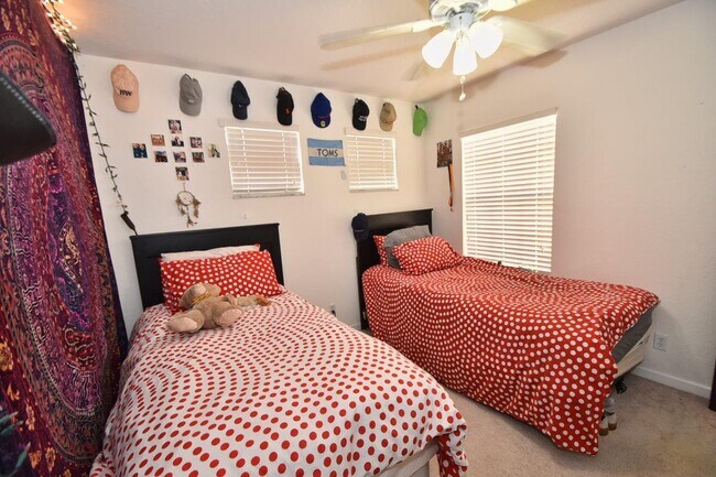 Building Photo - 16178 Poppy Seed Cir