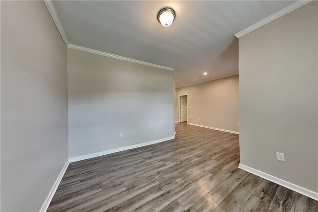 Building Photo - 159 Teramont Ct
