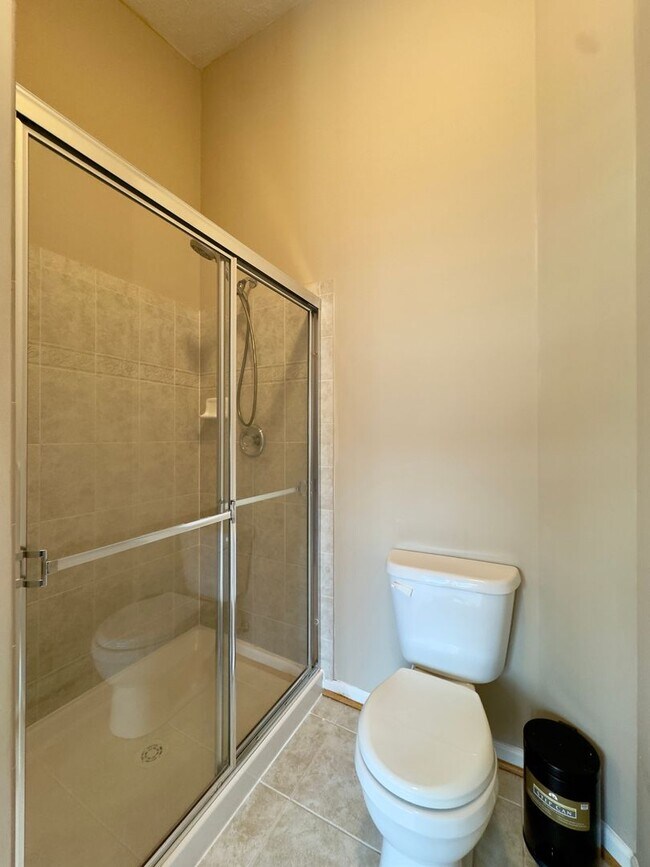 Building Photo - Charming 3BD/2BA/2 Half Bath Townhome with Garage in Aberdeen, MD!