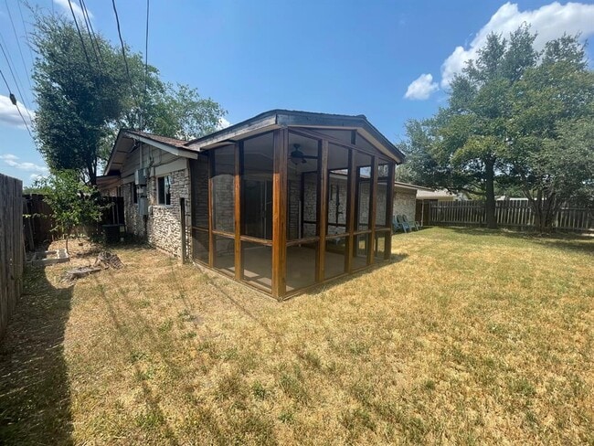 Building Photo - 8003 Pinedale Cove