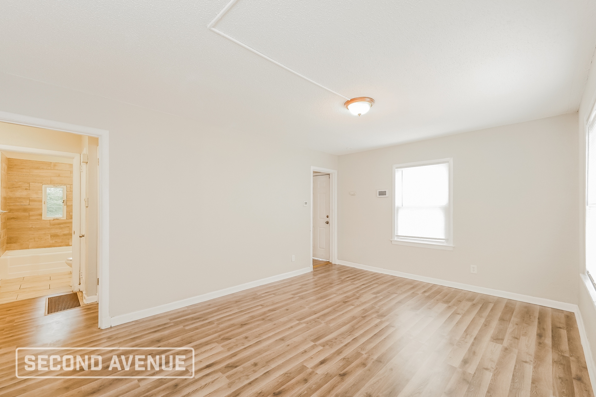 Building Photo - 4412 Kensington Ave