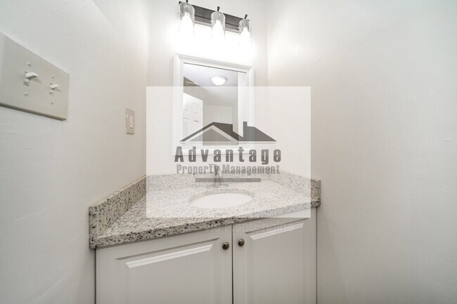 Building Photo - 1345 D F Fuller Dr