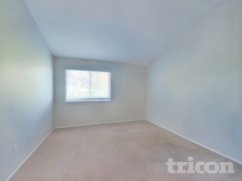 Building Photo - 5378 Sunrise Meadows Ln