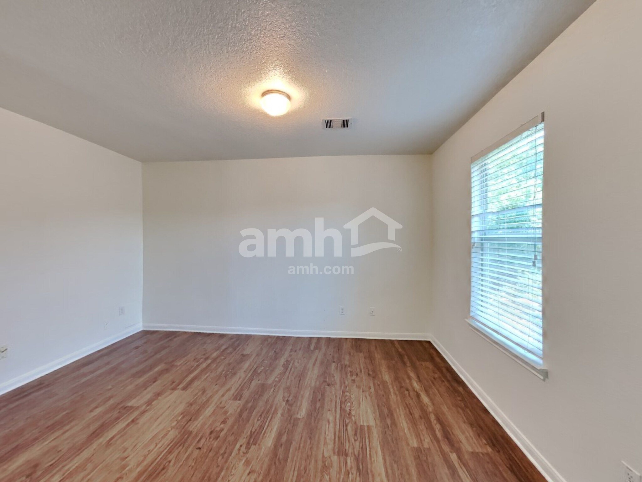 Building Photo - 5702 Rocky Trail Dr