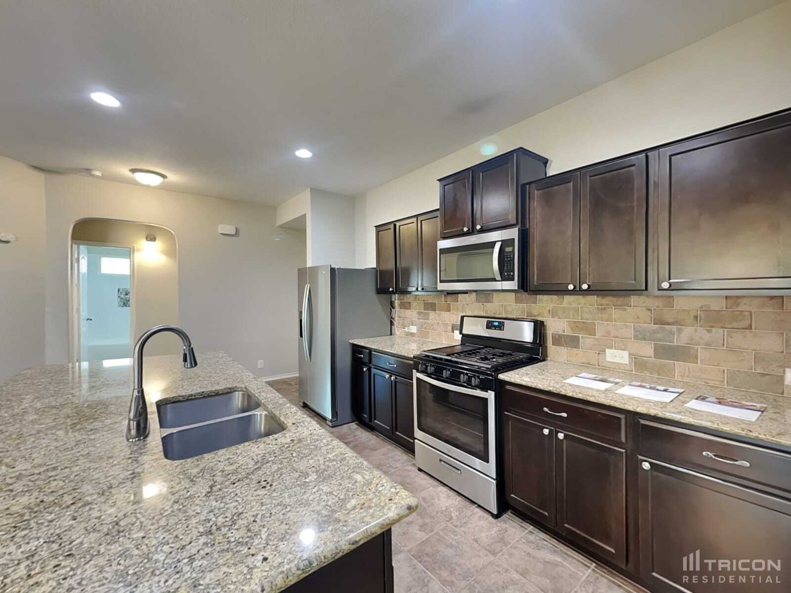 Building Photo - 15317 Cooks Petrel