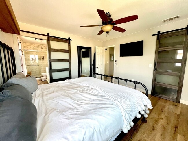 Building Photo - Two story 3 bedroom/2.5 bath home on corne...