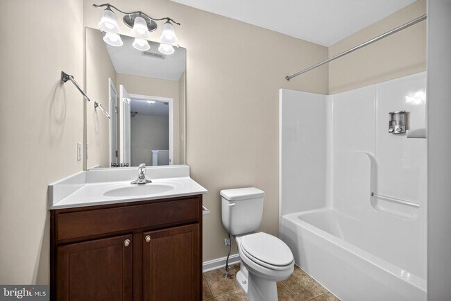 Building Photo - 10382 Lantern Ln
