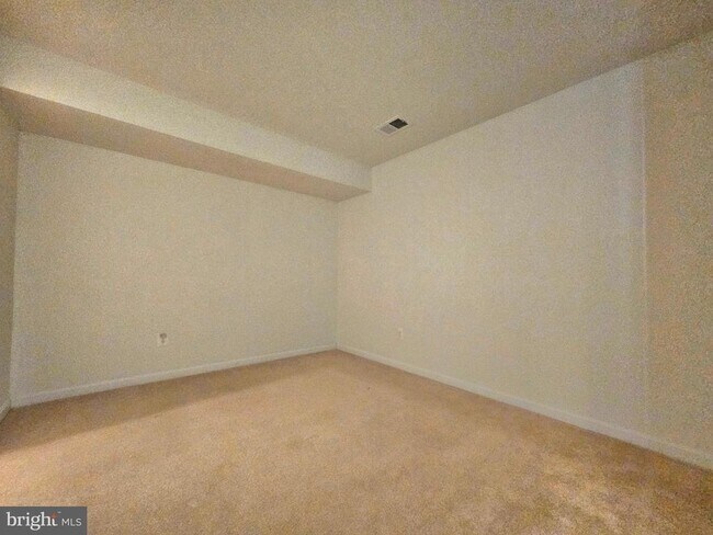 Building Photo - 15328 Elizabeth Burbage Loop