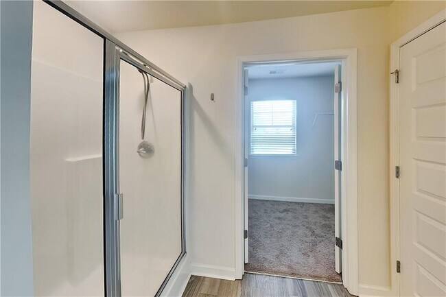 Building Photo - 4971 Terrace Dr