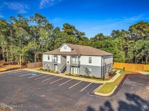 Building Photo - 12088 Lamey Brg Rd