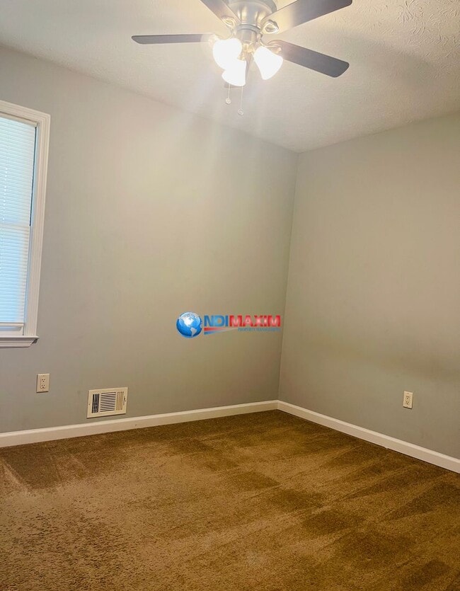 Building Photo - Cozy ranch in the BROOKWOOD cluster in Sne...