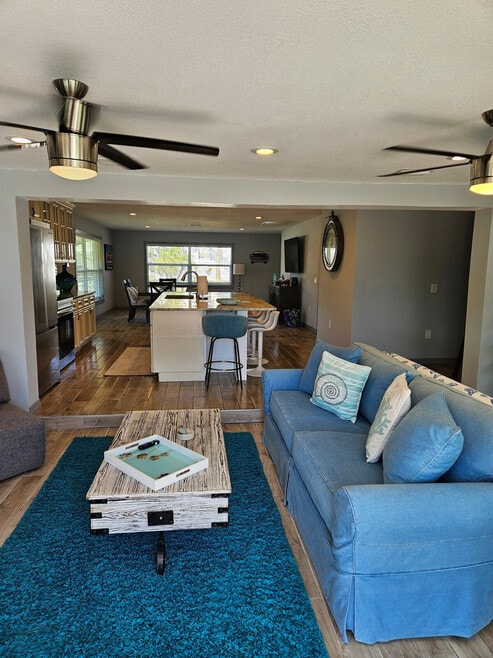 Building Photo - 5352 Quist Dr