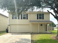 Building Photo - 3827 Middlecrest Ln