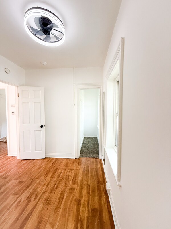 Building Photo - 12 Vandenburgh Ave