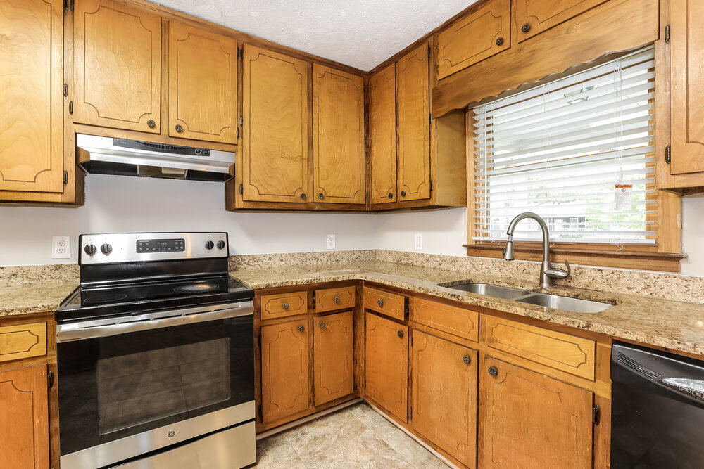 Building Photo - 3568 Fernbrook Dr