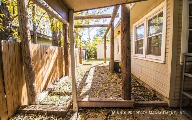 Building Photo - 4303 43rd St