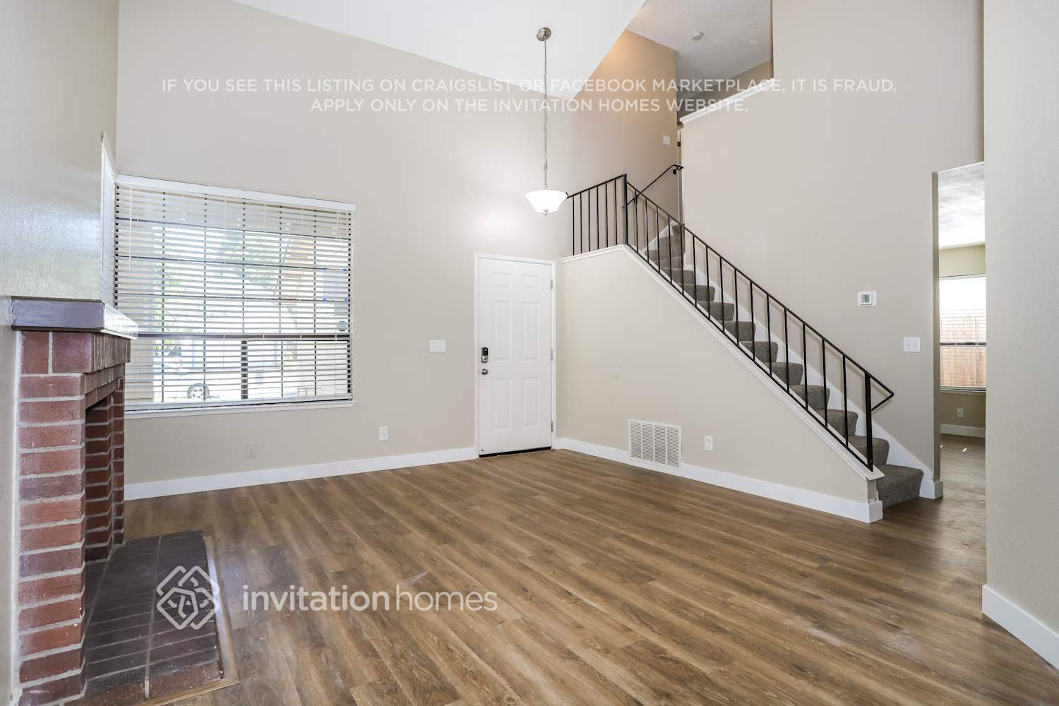 Building Photo - 3503 Del Sol Way