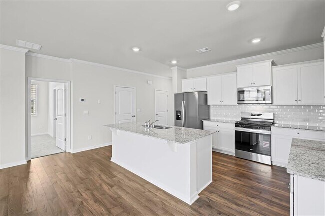 Building Photo - 61 Grv Spgs Ct