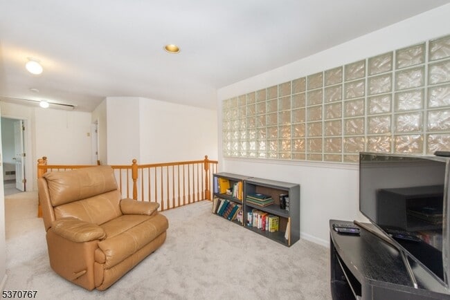 Building Photo - 1032 Smith Manor Blvd