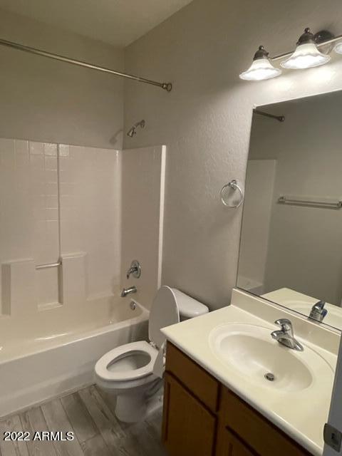 Building Photo - 553 E San Carlos Way