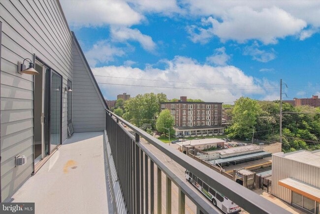 Building Photo - 308 W Chelten Ave